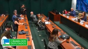 Reunião na Câmara dos Deputados (26/11) para a discussão sobre o regulatório para cursos em EAD / Foto: Reprodução - Youtube